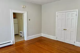 66 Walnut St, Somerville, MA 02143 - Photo 6