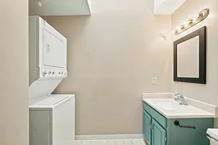 28 D Country Club Ln, Milford, MA 01757 - Photo 16