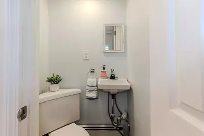 37 Sanborn Ave #SF, Boston, MA 02132 - Photo 16