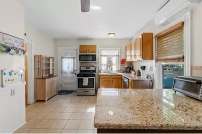 116 Liberty St, New Bedford, MA 02740 - Photo 2