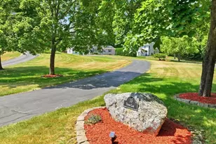 15 Tiffany Ln, Northampton, MA 01062 - Photo 36
