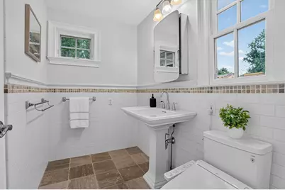 89 Boylston St #89, Boston, MA 02130 - Photo 16