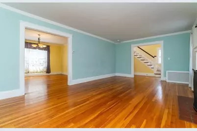 142 Jackson St, Newton, MA 02459 - Photo 6