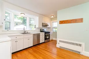 142 Jackson St, Newton, MA 02459 - Photo 2