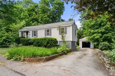 40 Fairfield St, Maynard, MA 01754 - Photo 2