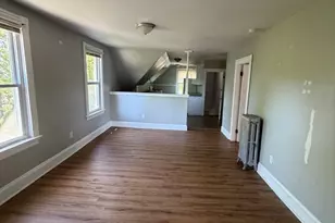 2 Hope St, Attleboro, MA 02703 - Photo 16
