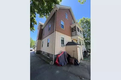 2 Hope St, Attleboro, MA 02703 - Photo 4