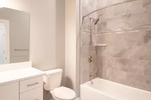 320 Middlesex Ave, Medford, MA 02155 - Photo 6