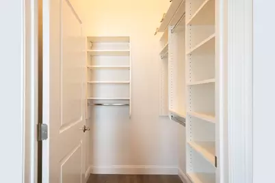 320 Middlesex Ave #E404, Medford, MA 02155 - Photo 12
