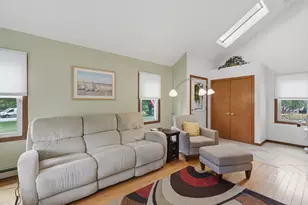 35 Blueberry Hill, Webster, MA 01570 - Photo 6