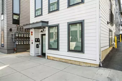 97 Condor, Boston, MA 02128 - Photo 4