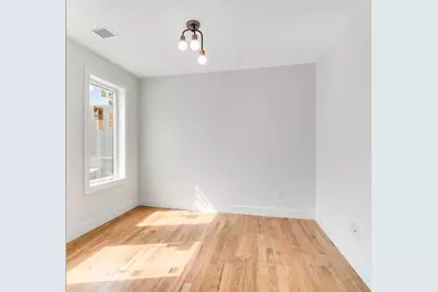 97 Condor, Boston, MA 02128 - Photo 8
