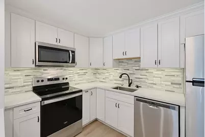 4 Hazelwood Ave #11, Dracut, MA 01826 - Photo 2
