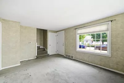 92 Massreco St, Springfield, MA 01109 - Photo 22