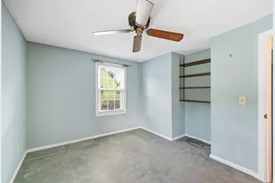92 Massreco St, Springfield, MA 01109 - Photo 10