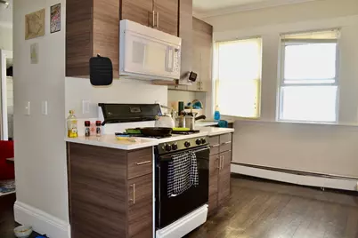 237 Highland Ave, Somerville, MA 02143 - Photo 2
