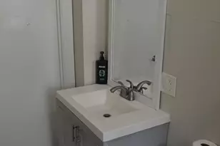 237 Highland Ave, Somerville, MA 02143 - Photo 10