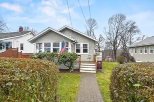 43 Harding Ave, Weymouth, MA 02188 - Photo 2