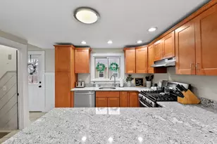 43 Harding Ave, Weymouth, MA 02188 - Photo 18