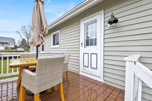 43 Harding Ave, Weymouth, MA 02188 - Photo 4