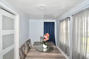 106 Suffolk St, Springfield, MA 01109 - Photo 10