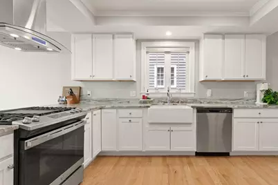 7 Hill St #6, Norfolk, MA 02056 - Photo 4