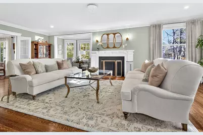 432 Dedham St, Newton, MA 02459 - Photo 6