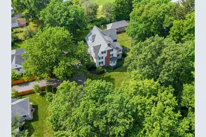 432 Dedham St, Newton, MA 02459 - Photo 24