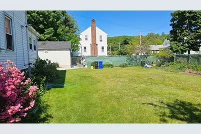 350 Washington St, Malden, MA 02148 - Photo 4