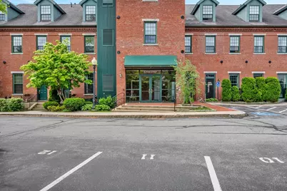 25 Pond St #203, Amesbury, MA 01913 - Photo 36