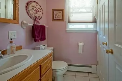 103 Tucker St, Fall River, MA 02724 - Photo 16