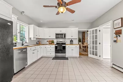 6 Parkin Ct, Taunton, MA 02780 - Photo 8