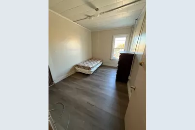 162 Sawyer St, New Bedford, MA 02746 - Photo 12