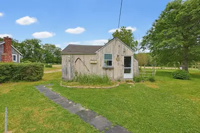 144 Horseneck Rd, Westport, MA 02790 - Photo 10