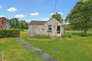 144 Horseneck Rd, Westport, MA 02790 - Photo 10
