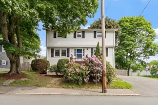 41 Ord St, Salem, MA 01970 - Photo 2