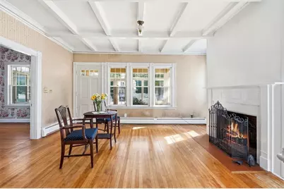 17 Munroe Street, Lynnfield, MA 01940 - Photo 12