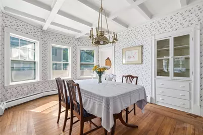 17 Munroe Street, Lynnfield, MA 01940 - Photo 8