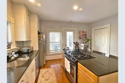 56 Saint James Cir #2, Newton, MA 02458 - Photo 2