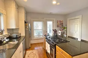 56 St James Cir, Newton, MA 02458 - Photo 2