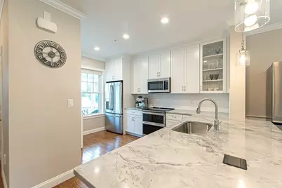 64 Evergreen Avenue, Bedford, MA 01730 - Photo 4