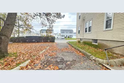 93 Arthur St #2W, Brockton, MA 02302 - Photo 10