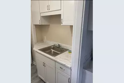 93 Arthur St #2W, Brockton, MA 02302 - Photo 2