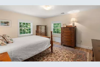 10 Auburn Rd, Wellesley, MA 02481 - Photo 20