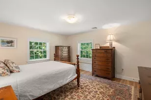 10 Auburn Rd, Wellesley, MA 02481 - Photo 20