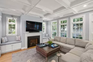 10 Auburn Rd, Wellesley, MA 02481 - Photo 10