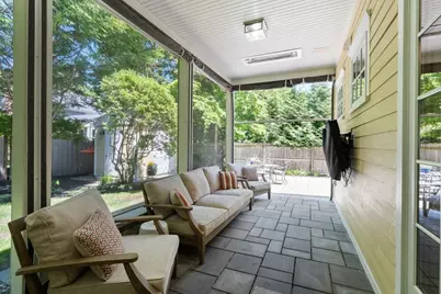 10 Auburn Rd, Wellesley, MA 02481 - Photo 30