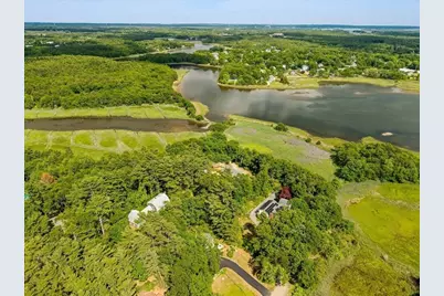 66 Mayflower Ridge Dr, Wareham, MA 02571 - Photo 8