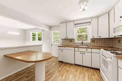 54 Ross Ave, Stoughton, MA 02072 - Photo 18