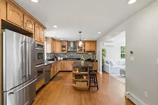 26 Christy Ln, Ashland, MA 01721 - Photo 8